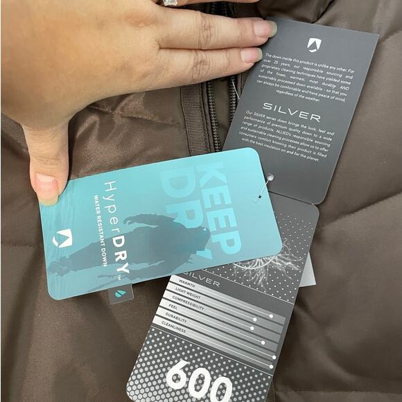 Lands' End Down Puffer Vest Men's Size XL NEW Brown Zip Up Outdoor Winter Warm - Picture 4 of 6